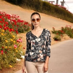 Women's Sweater WELL WORN Floral Multicolored Sweater Knit Pullover Cardigan Top